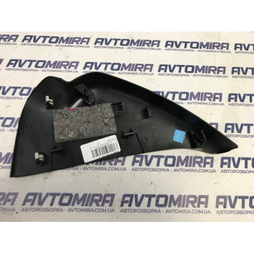 Накладка торпедо правая Peugeot 308 SW 2013-2021 9803380277